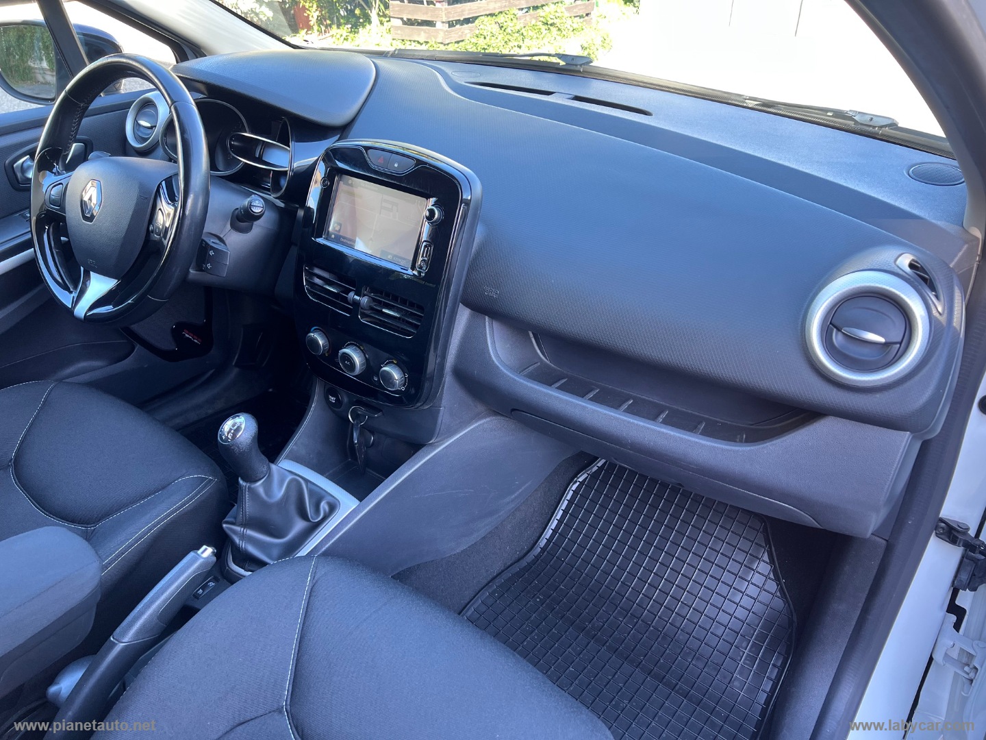 Clio dCi 8V 75 CV S&S 5p. Energy Duel - immagine 11