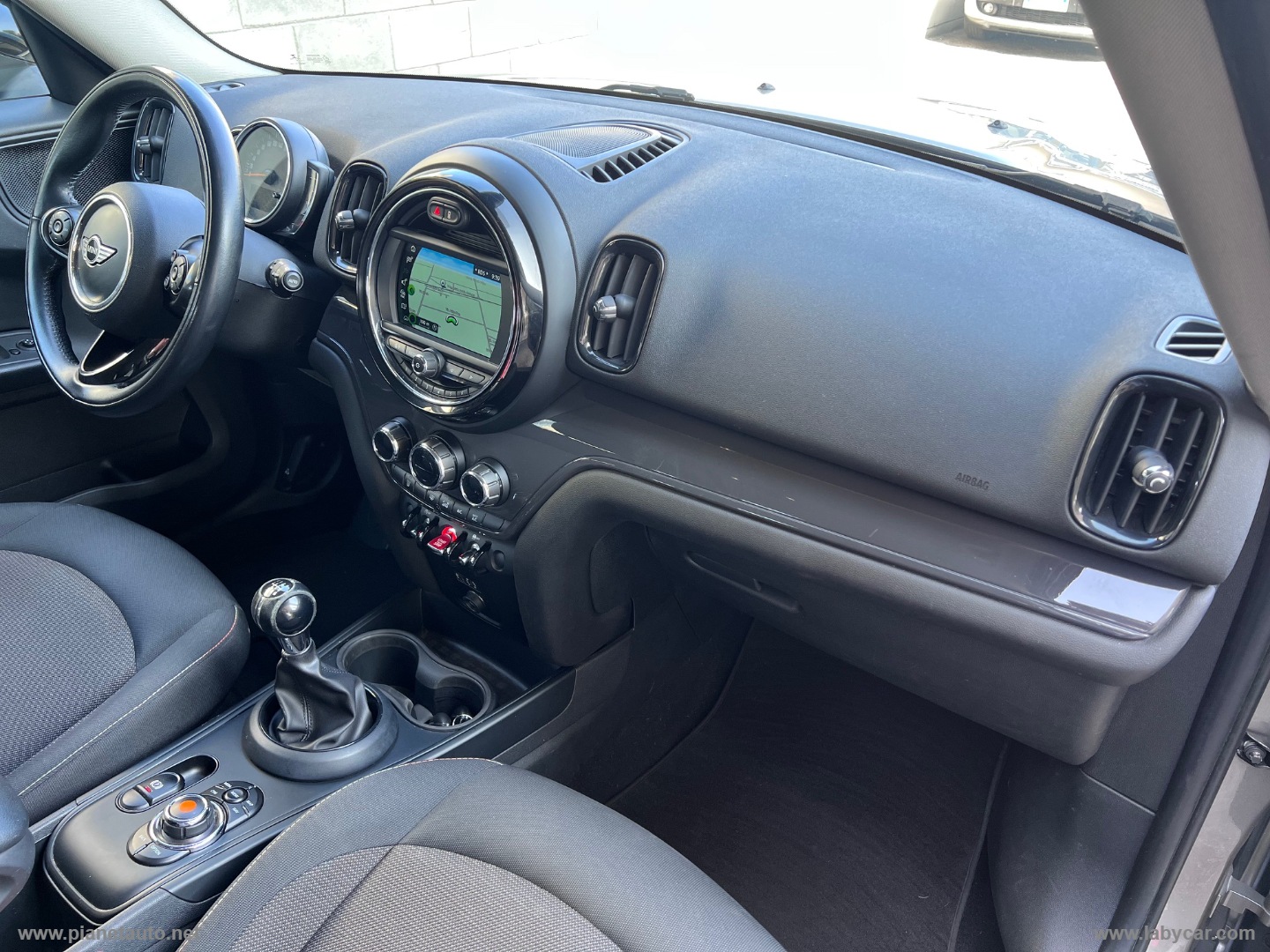 Mini One D Countryman - immagine 11