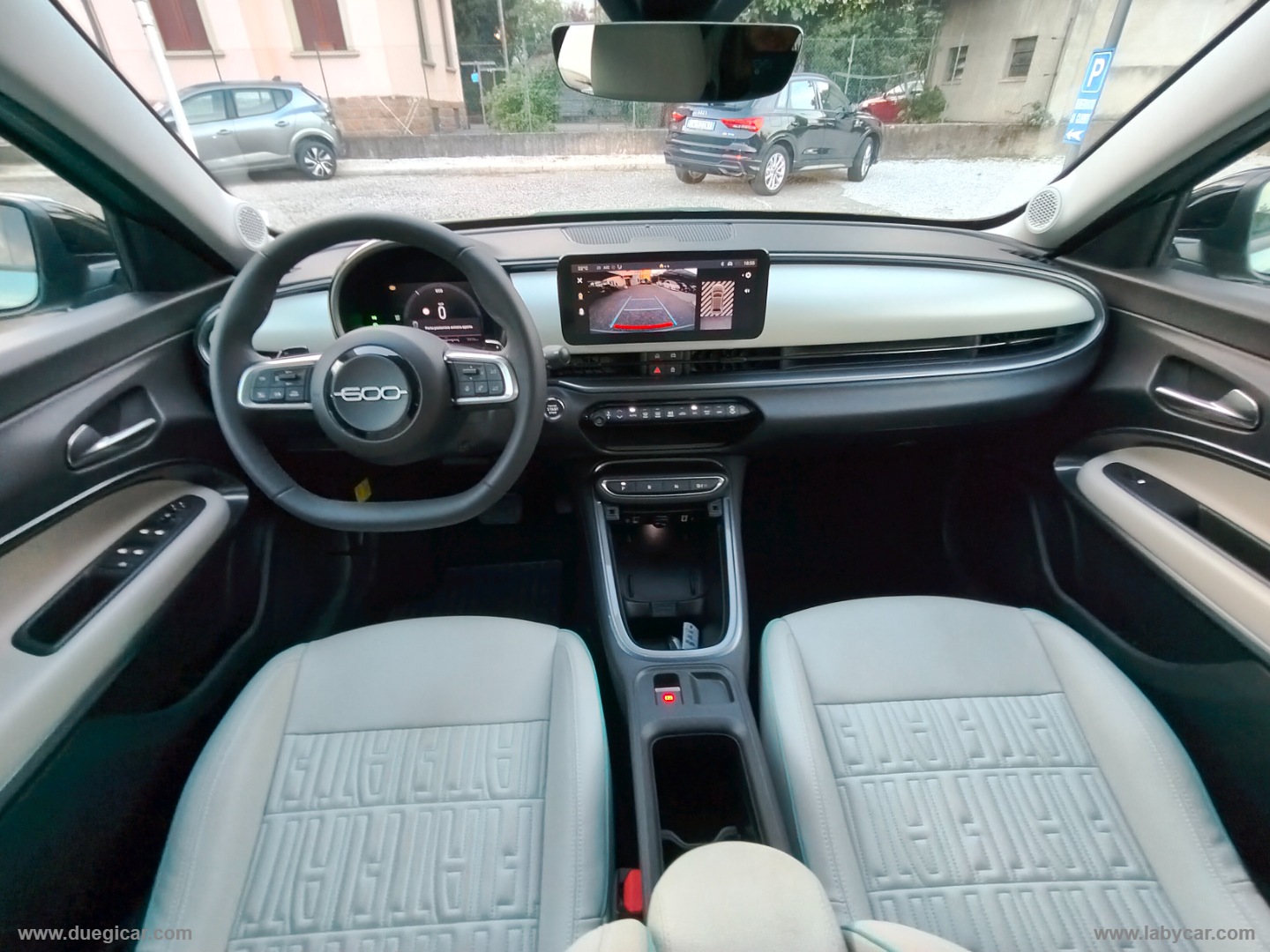 600 Hybrid 110 CV DCT MHEV La Prima - immagine 11