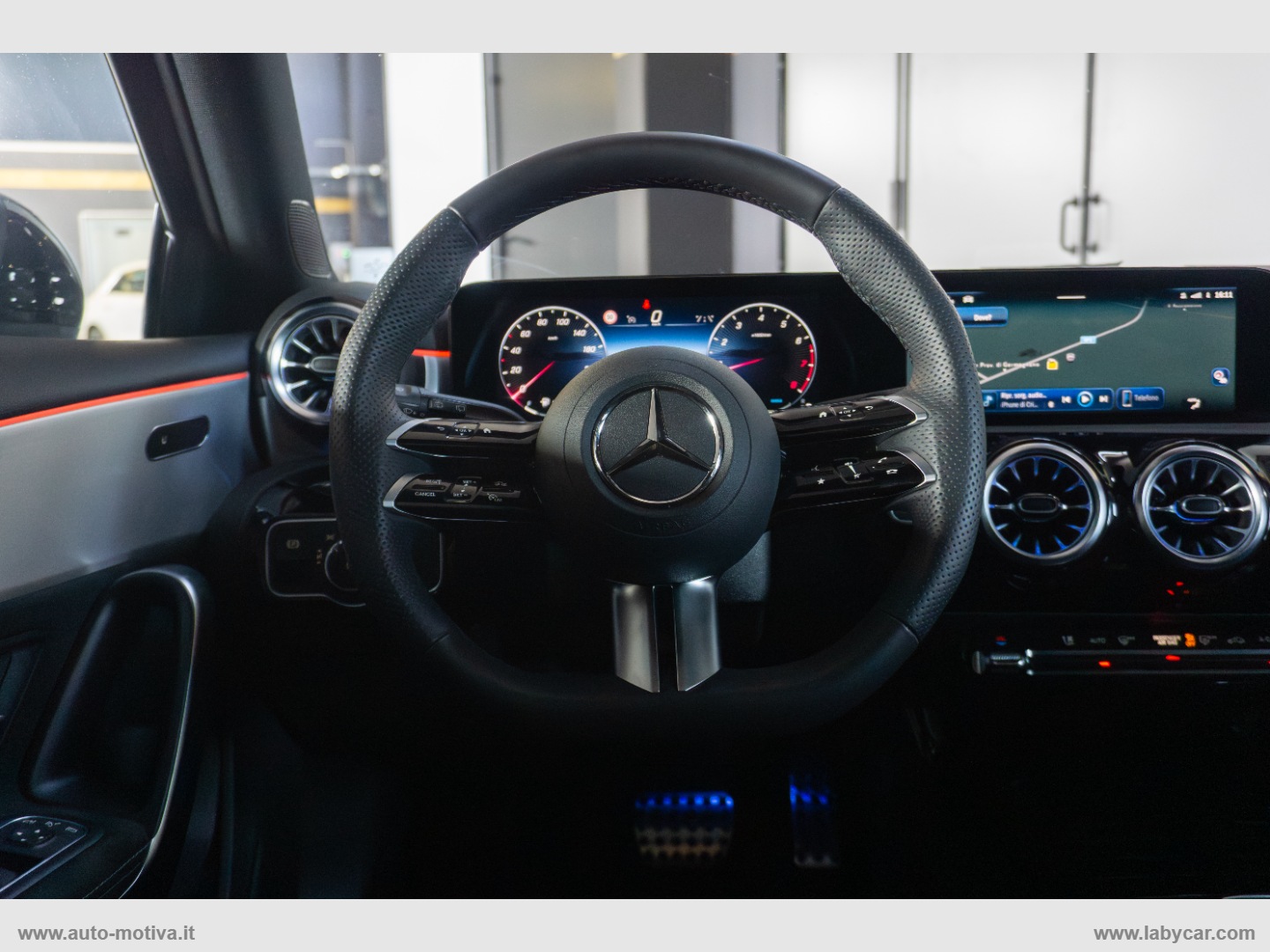 A 200 Automatic Premium Plus AMG Line - immagine 11
