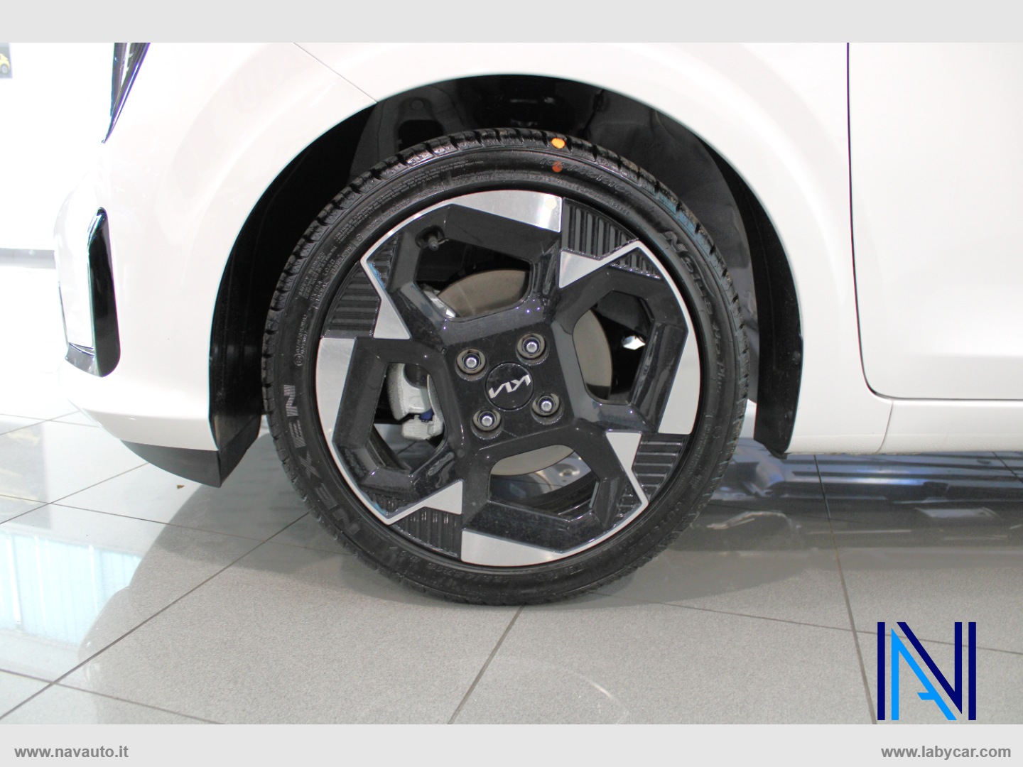 Picanto 1.0 GDi 5 porte Style - immagine 11