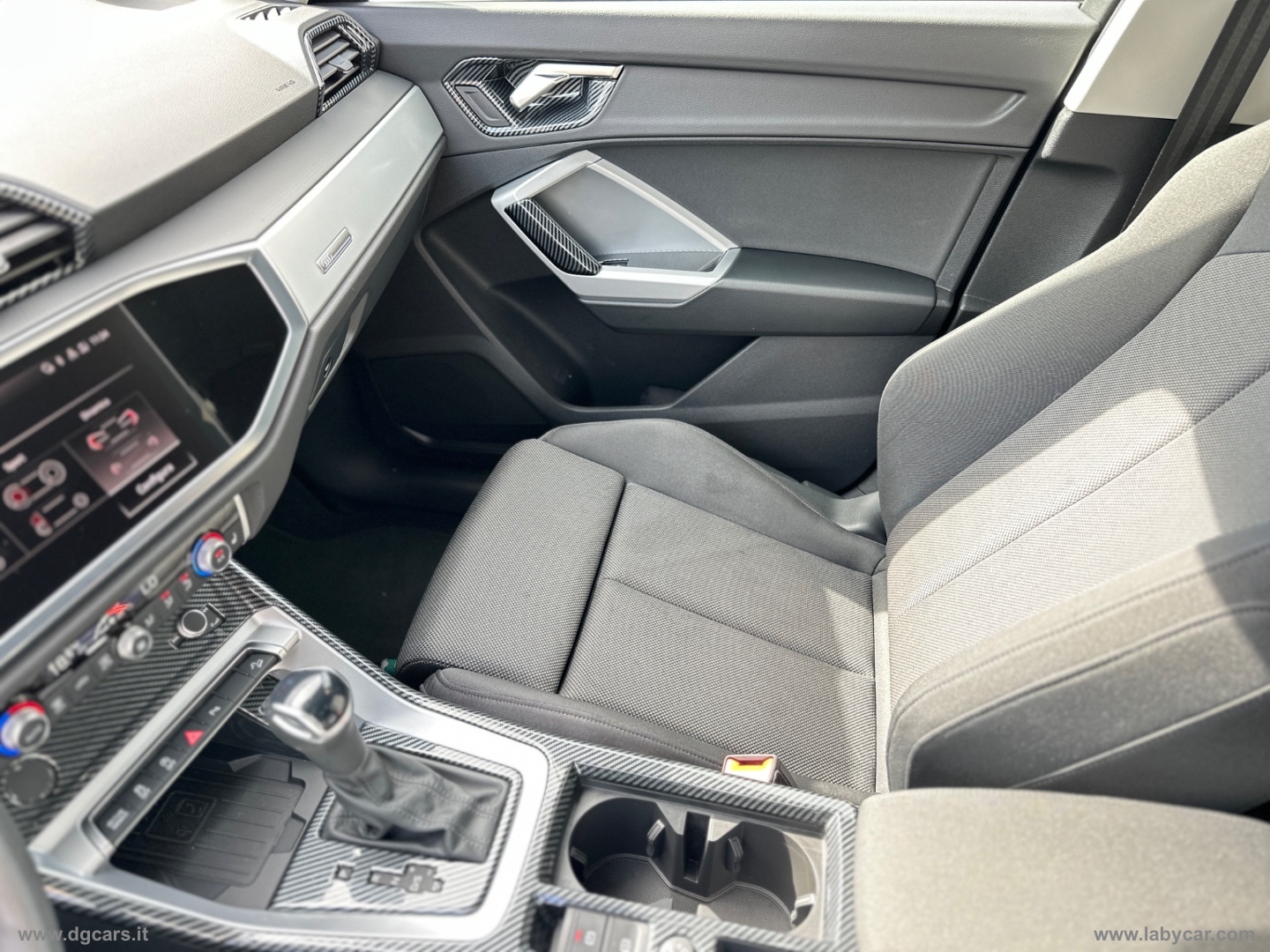 Q3 SPB 35 TDI S tronic - immagine 11
