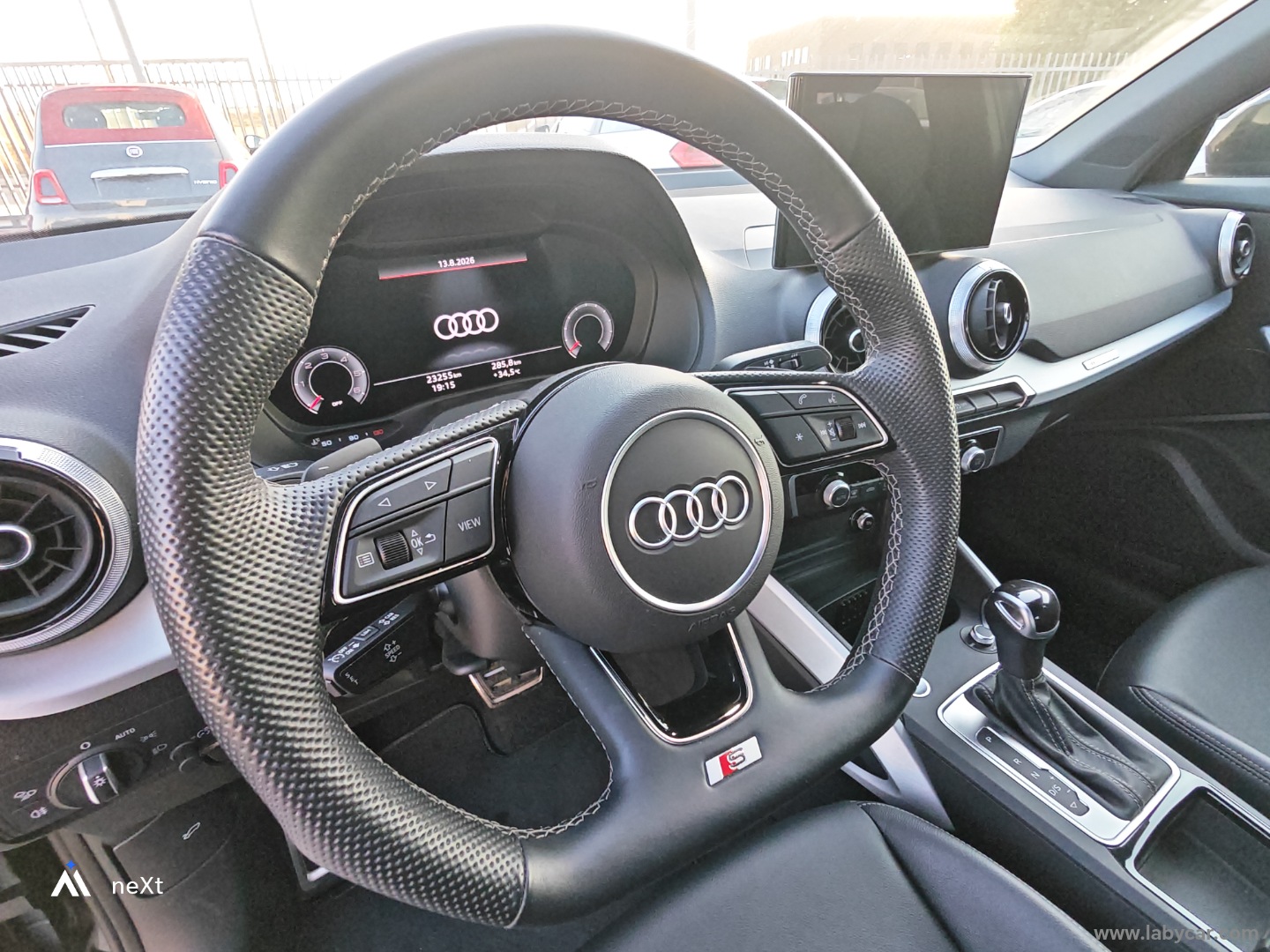 Q2 35 TDI S tronic S line Edition - immagine 11