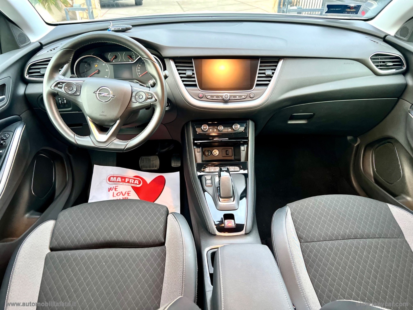 Grandland X 1.6 Hybrid Plug-in aut. FWD 04/2021 36.300KM - immagine 11