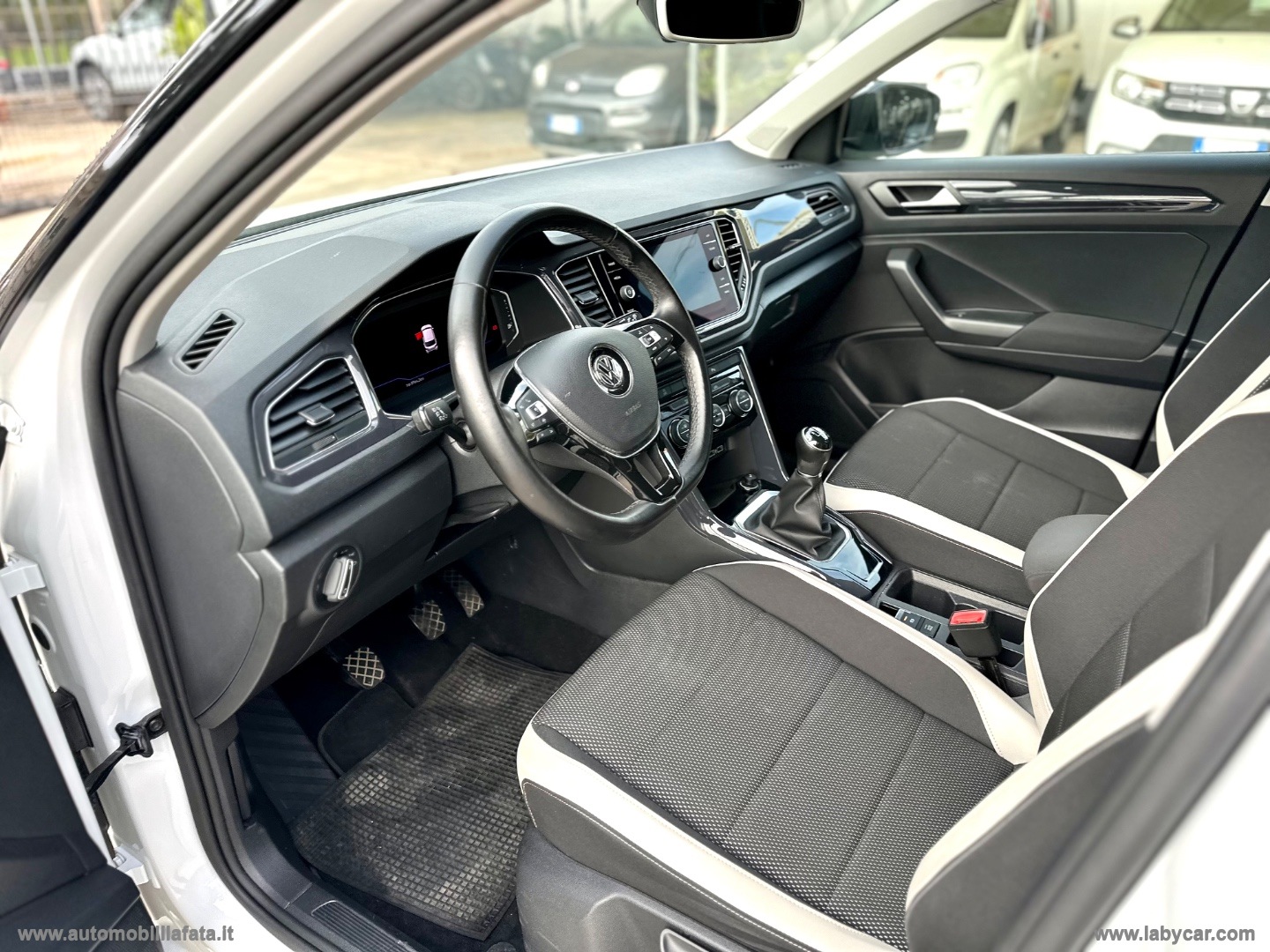 T-Roc 1.6 TDI SCR Advanced BlueMot.Tech. DIESEL KM 89.500 - immagine 11