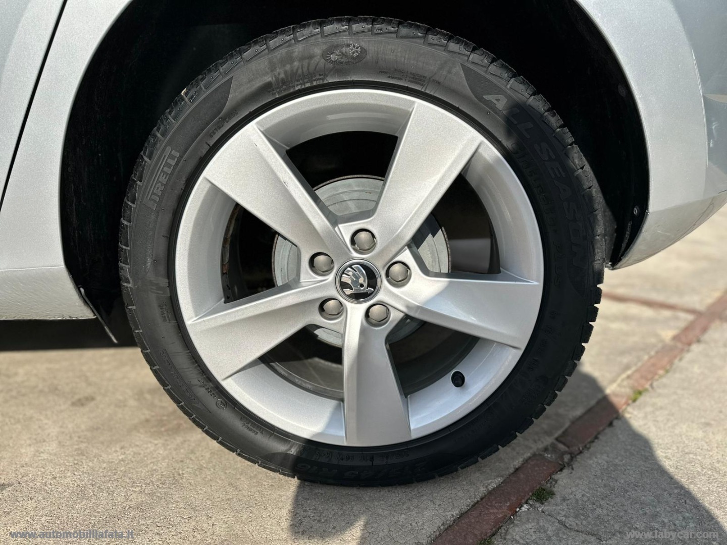 Fabia 1.0 MPI 60 CV Design Edition PER NEOPATENTATI - immagine 11