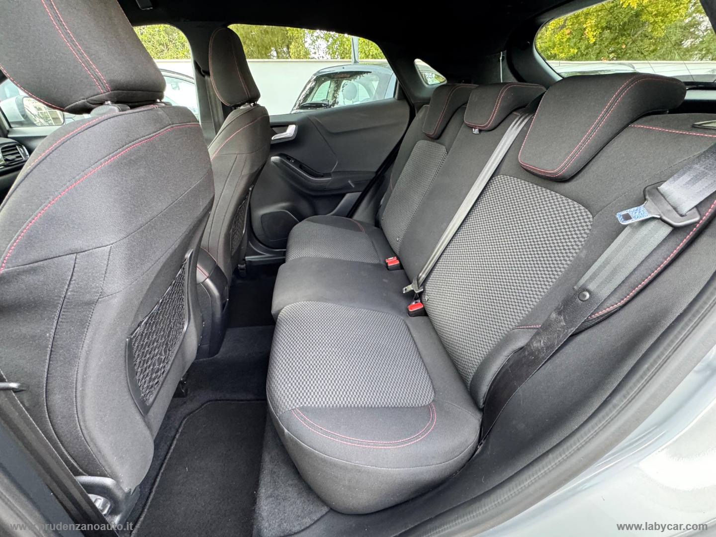 Puma 1.0 EcoBoost Hyb.125 CV aut. ST-LINE - immagine 11