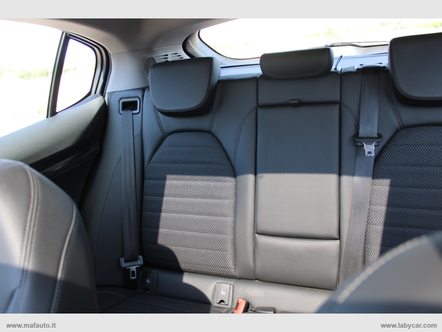 Stelvio 2.2 T.diesel 190 CV AT8 Q4 Exec. - immagine 12