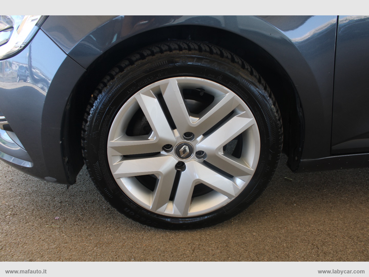 Clio Blue dCi 8V 100 CV 5p. Business - immagine 12