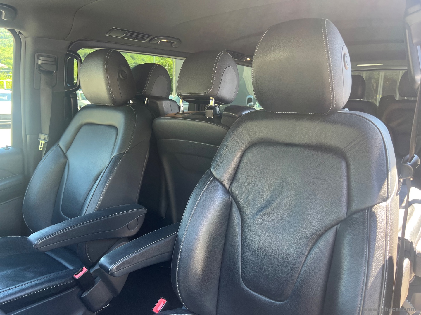 V 250 d Aut. Premium Extralong - immagine 12
