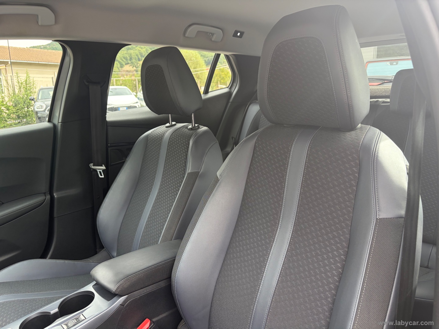 2008 PureTech 130 S&S Allure Navi Pack - immagine 12