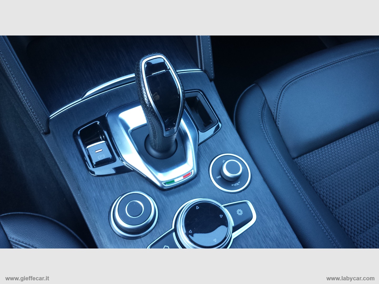 Stelvio 2.2 TD 160CV AT8 Sprint - immagine 12