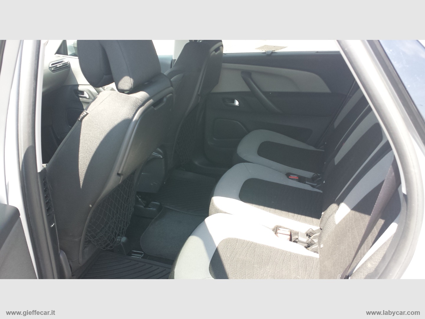 C4 Picasso 1.6 e-HDi 115 Exclusive - immagine 12
