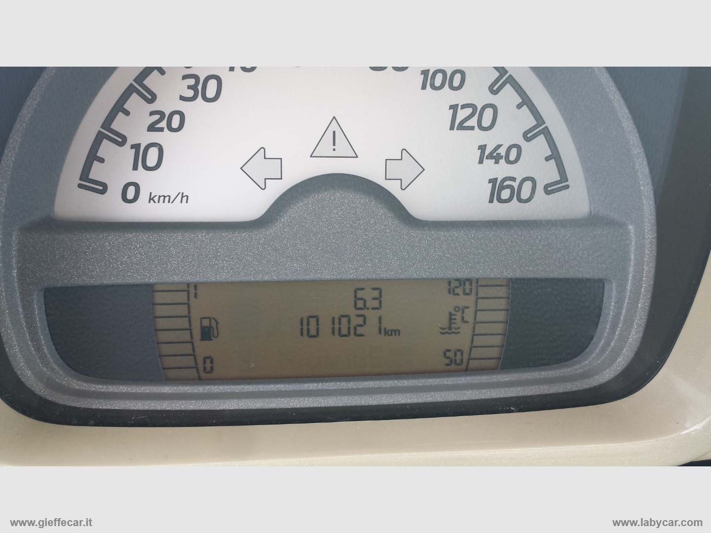 Fortwo 1000 52 kW Coupé Passion - immagine 12