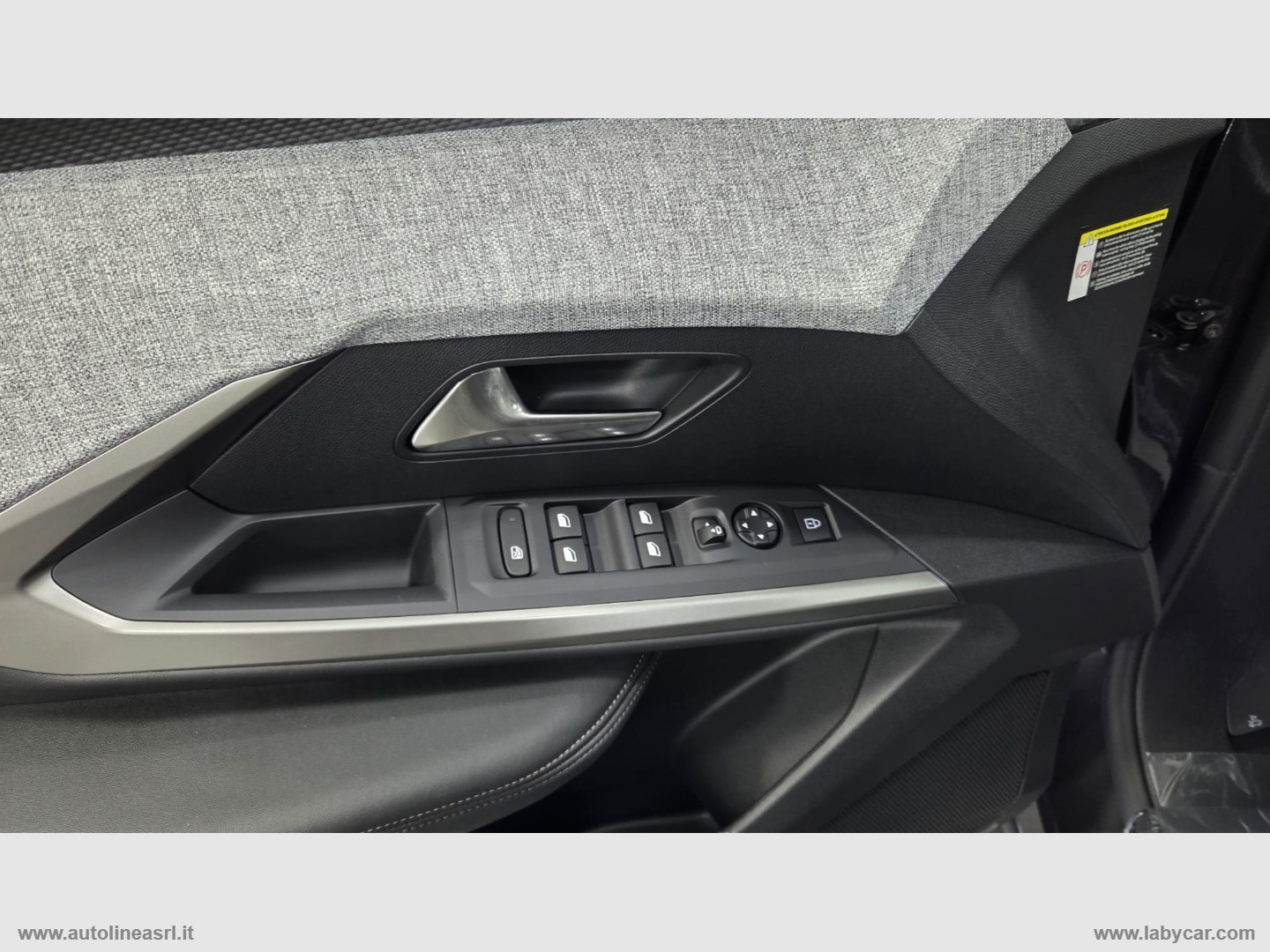 3008 Hybrid 136 e-DCS6 GT - immagine 12