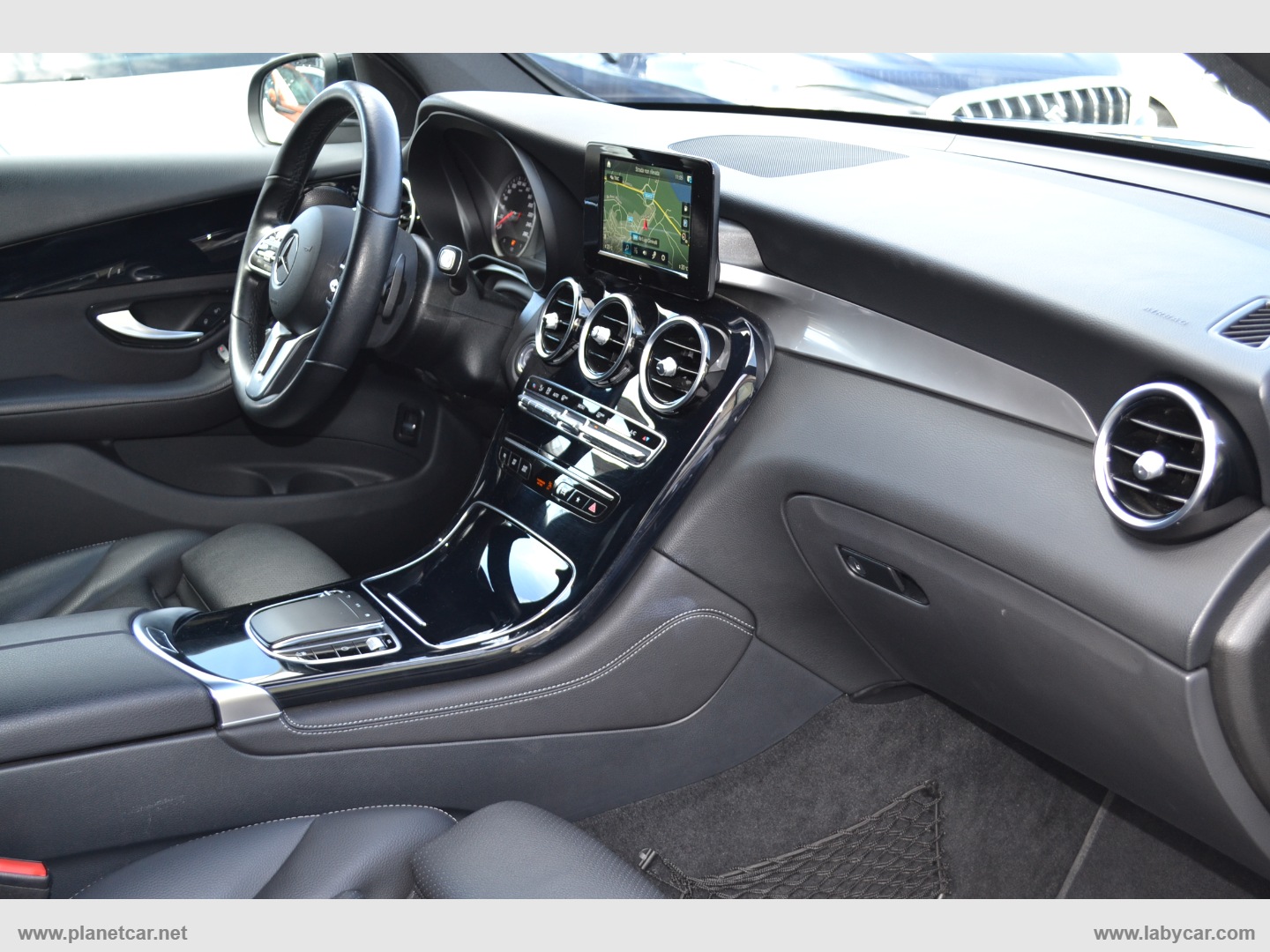 GLC 300 d 4Matic Coupé Business - immagine 12