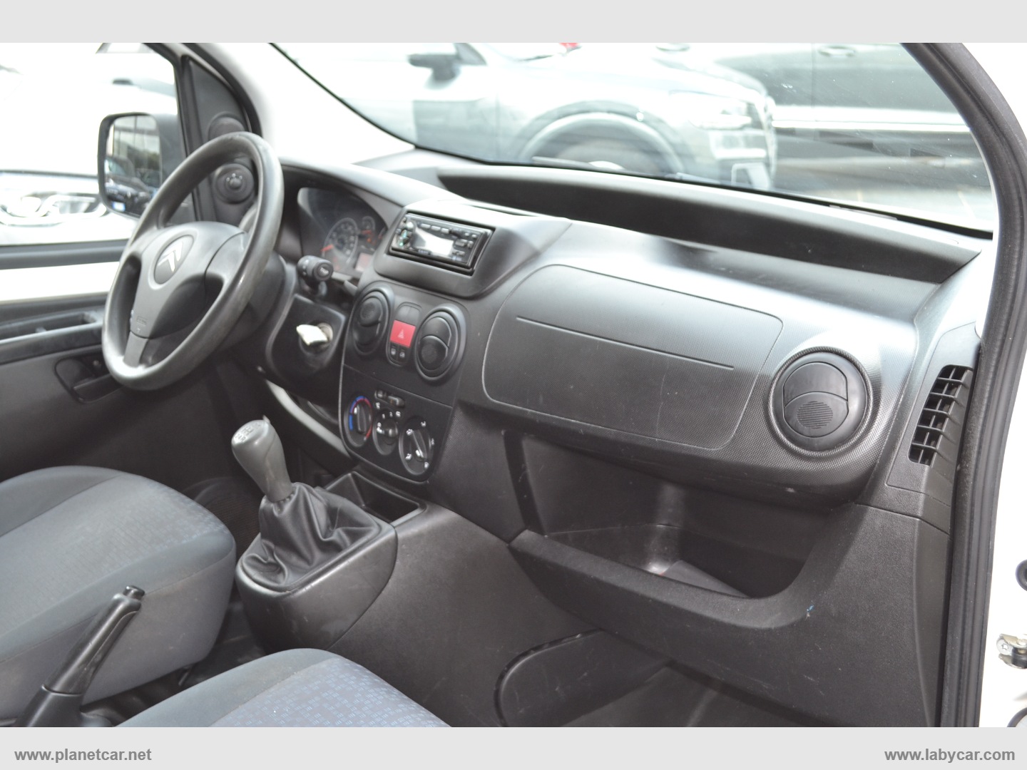 Nemo 1.4 HDi 70CV Furgone - immagine 12