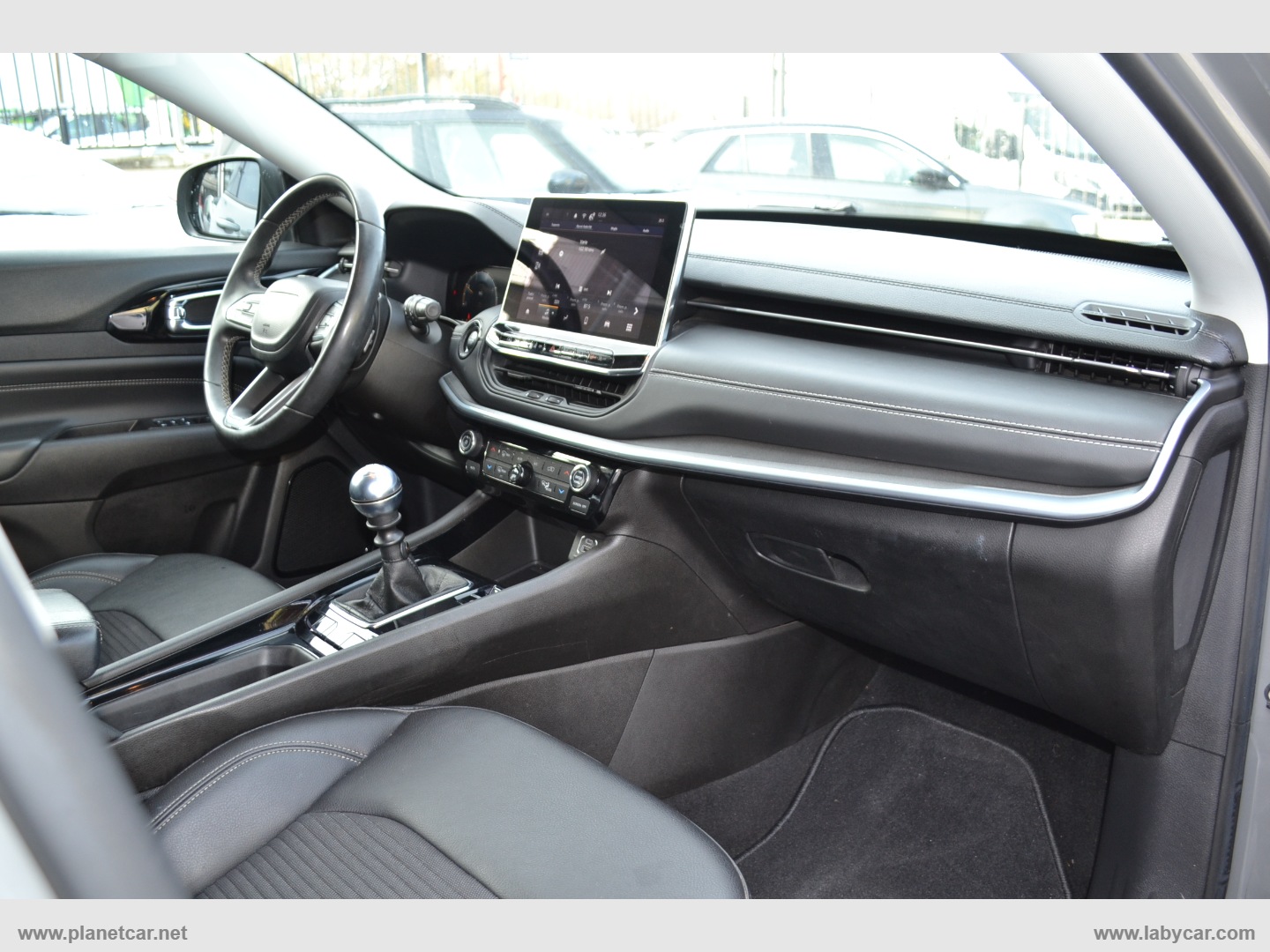 Compass 1.6 Mjt II 2WD Limited - immagine 12