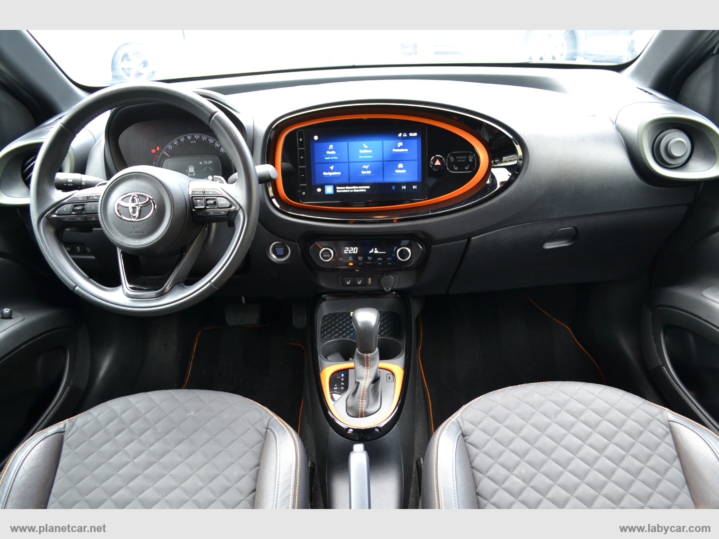 Aygo X 1.0 VVT-i 72 CV 5p. Limited S-CVT - immagine 12