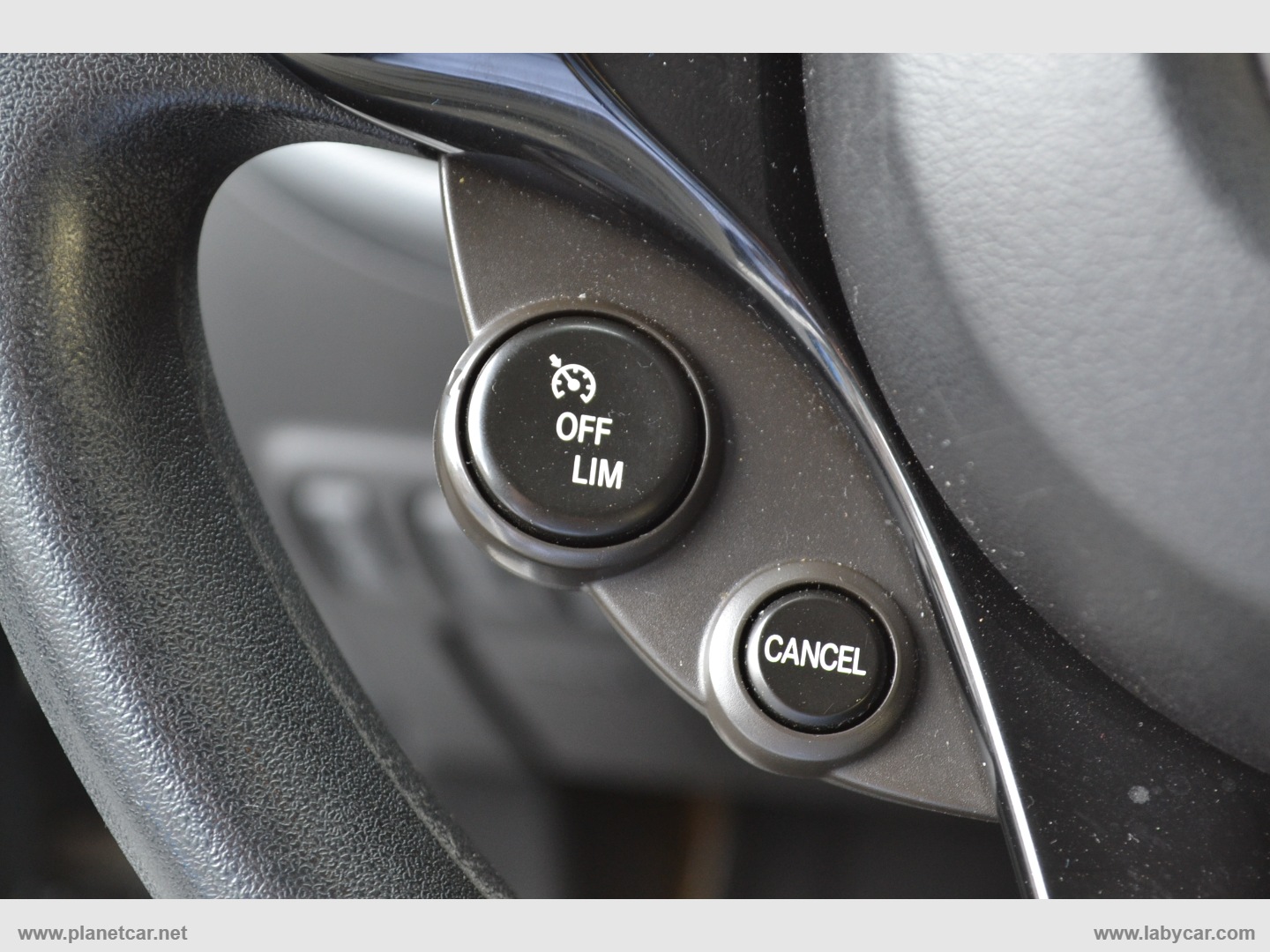 fortwo 70 1.0 twinamic Youngster - immagine 12