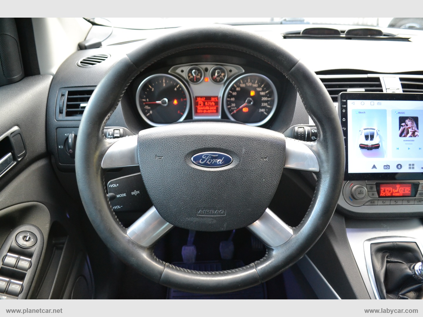 Kuga 2.0 TDCi 140 CV 4WD TITANIUM - immagine 12