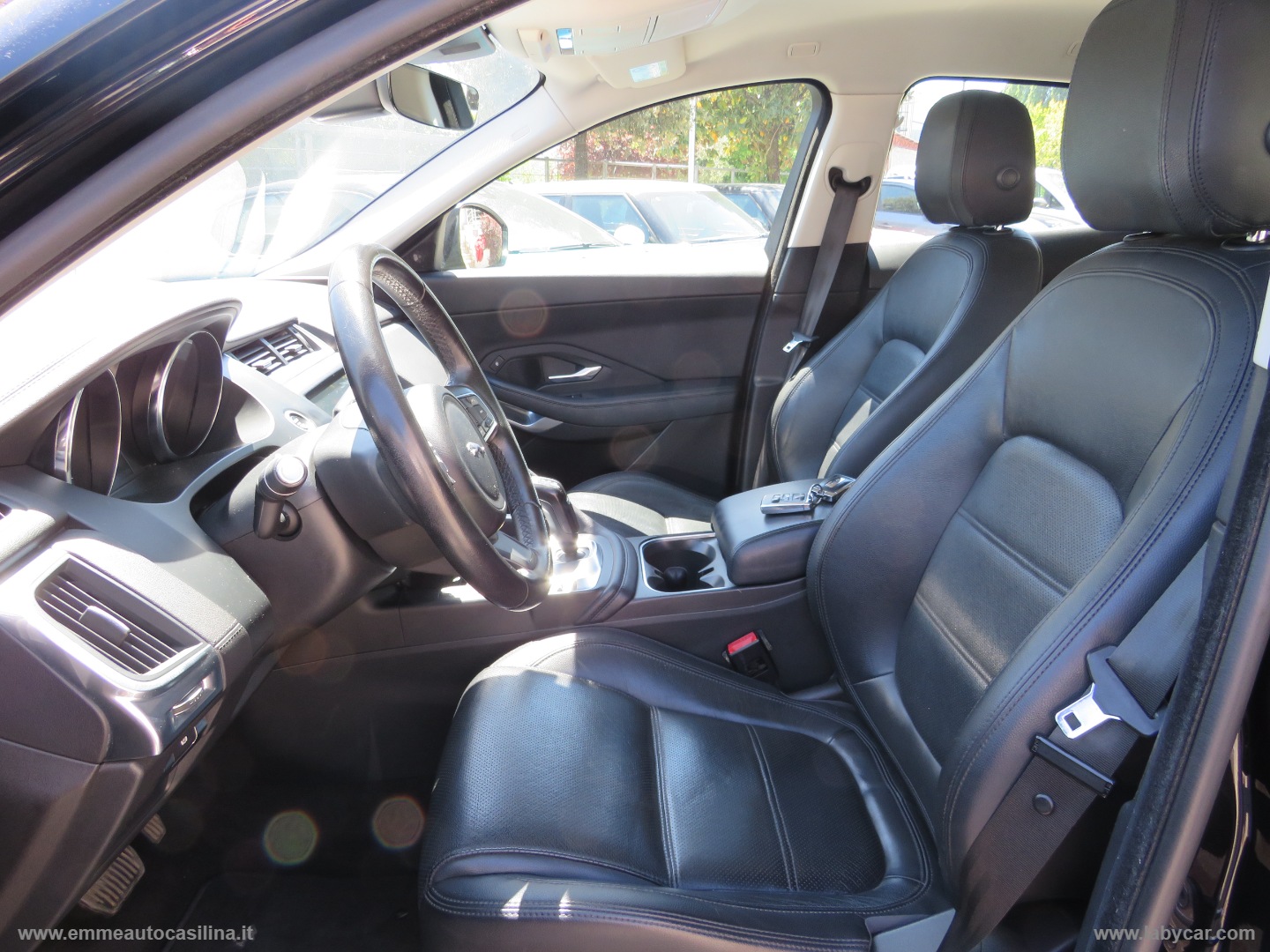 E-Pace 2.0D 150CV AWD aut. S - immagine 12