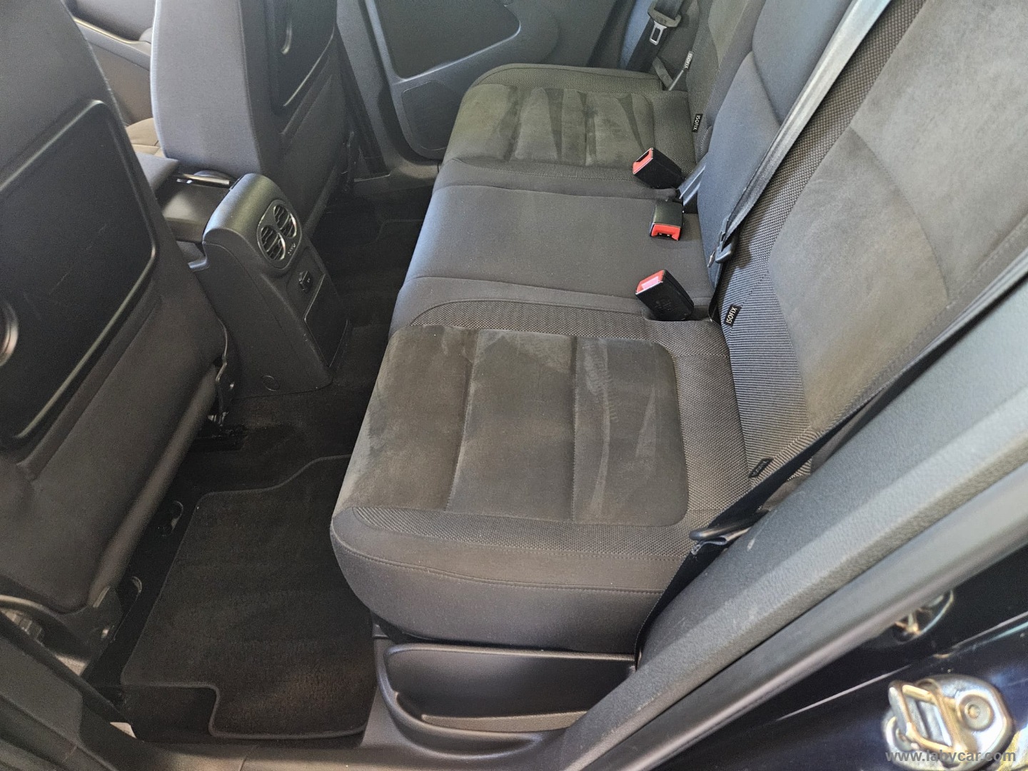 Tiguan 2.0 TDI 140CV Sport & Style BMT - immagine 12