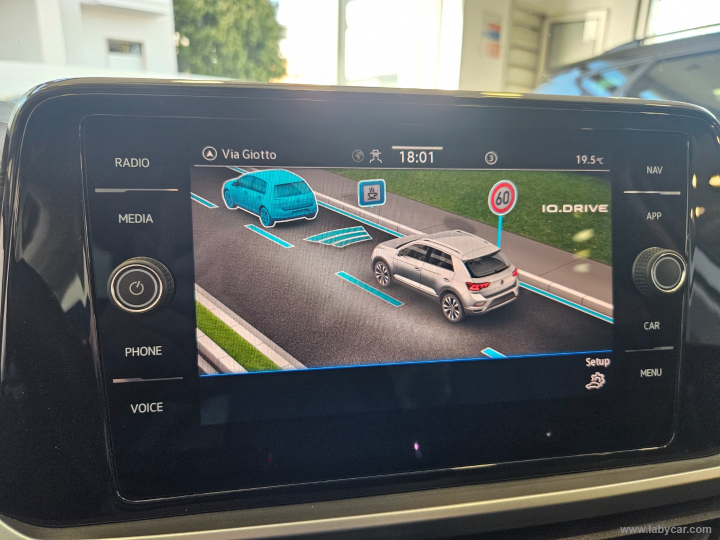 T-Roc 2.0 TDI SCR 150 CV DSG Life - immagine 12