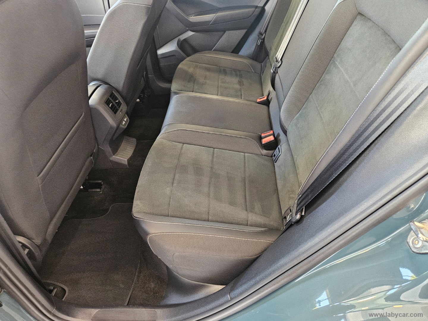 T-Roc 2.0 TDI SCR Style - immagine 12