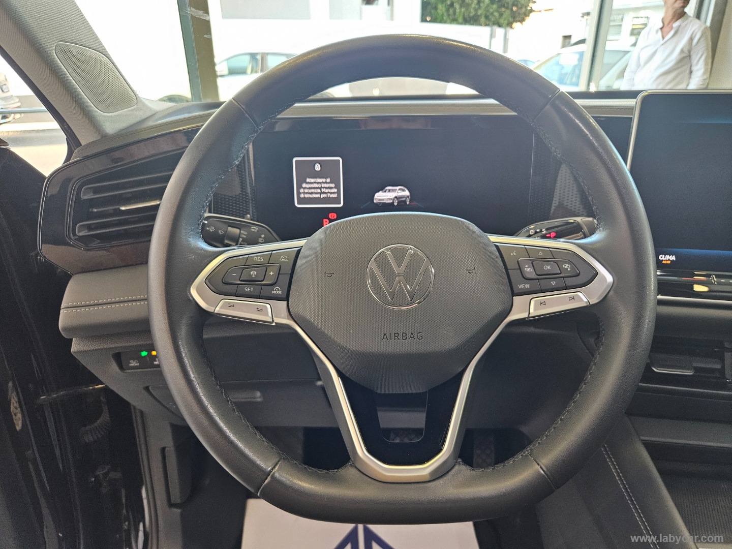 Tiguan 2.0 TDI 150 CV DSG Edition Plus - immagine 12