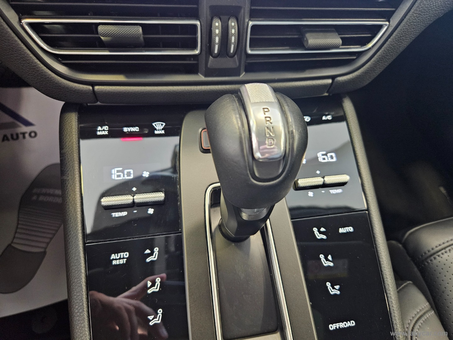 Macan 2.0 T - immagine 12