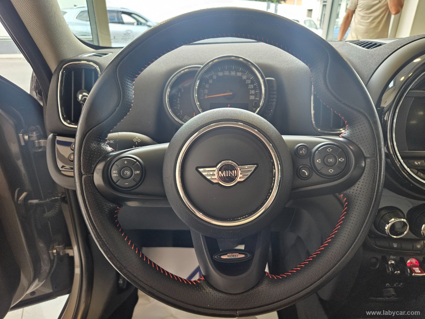 Mini Cooper SD Hype Countryman Aut. - immagine 12