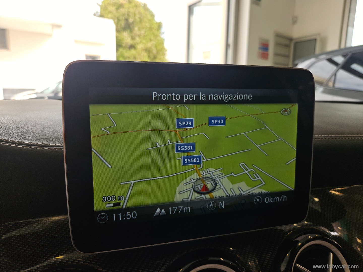 GLA 200 d Automatic 4Matic Premium - immagine 12