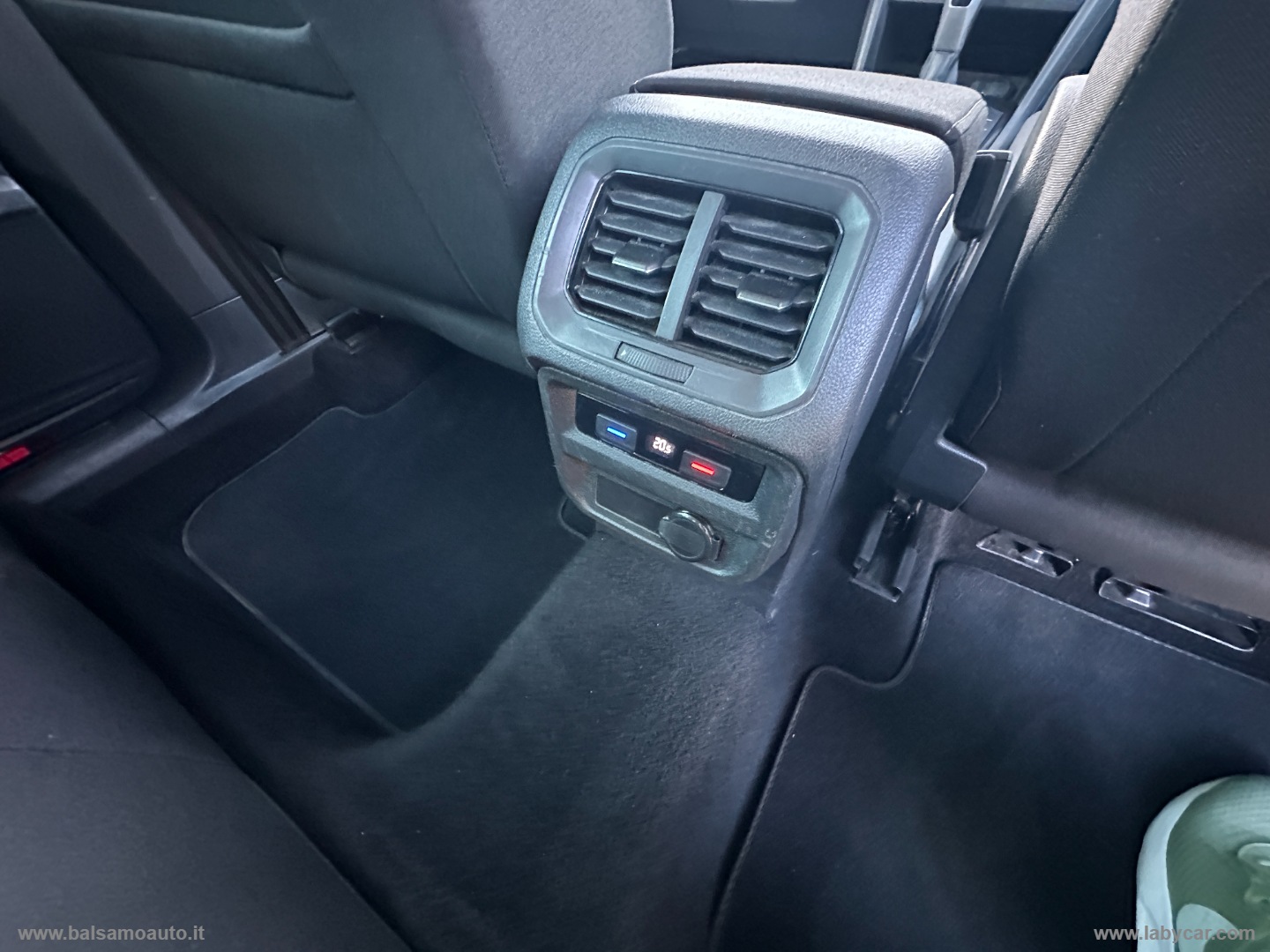 Tiguan 2.0 TDI 150CV SCR DSG Elegance - immagine 12