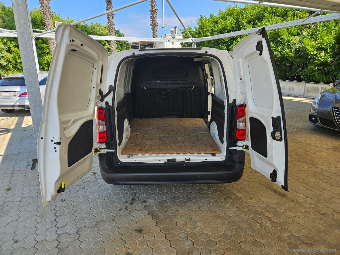 Combo Cargo XL 1.5D 100 S&S PL 950kg Ed. - immagine 12