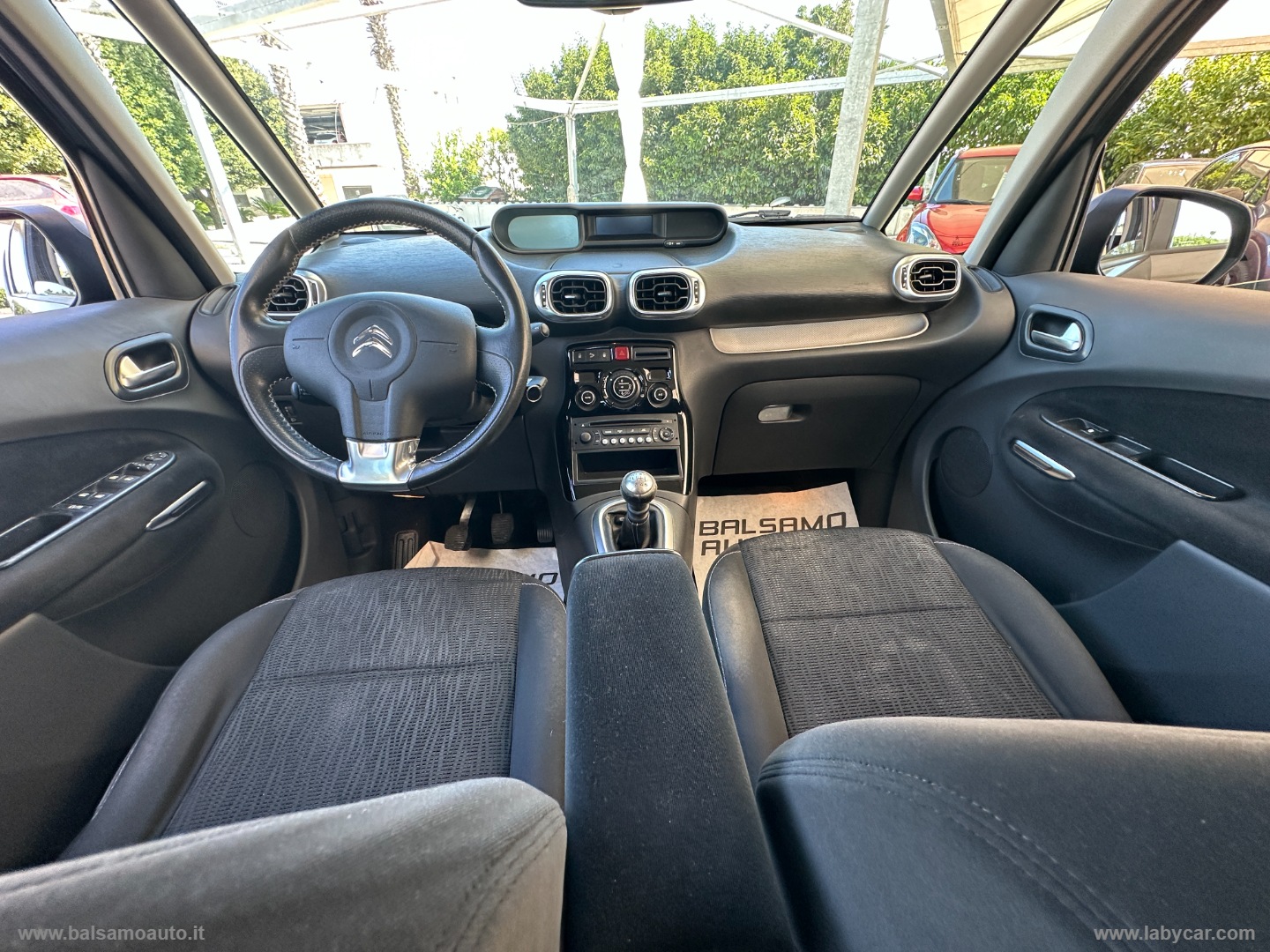 C3 Picasso 1.6 HDi 115 Exclusive - immagine 12