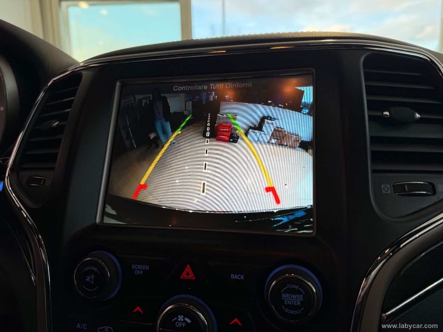 Gr. Cherokee 3.0 V6 CRD 250 MJT II Lim. - immagine 12