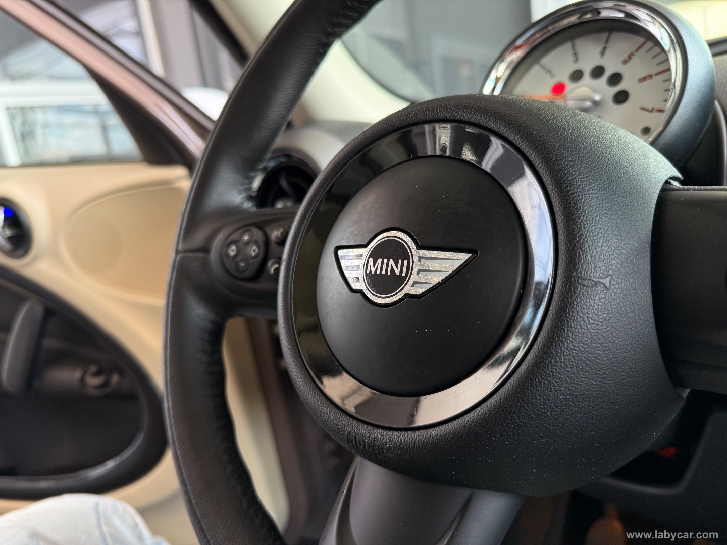 Mini Cooper D Countryman - immagine 12