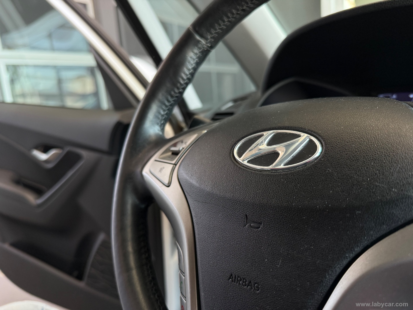 ix20 1.4 90 CV Light - immagine 12