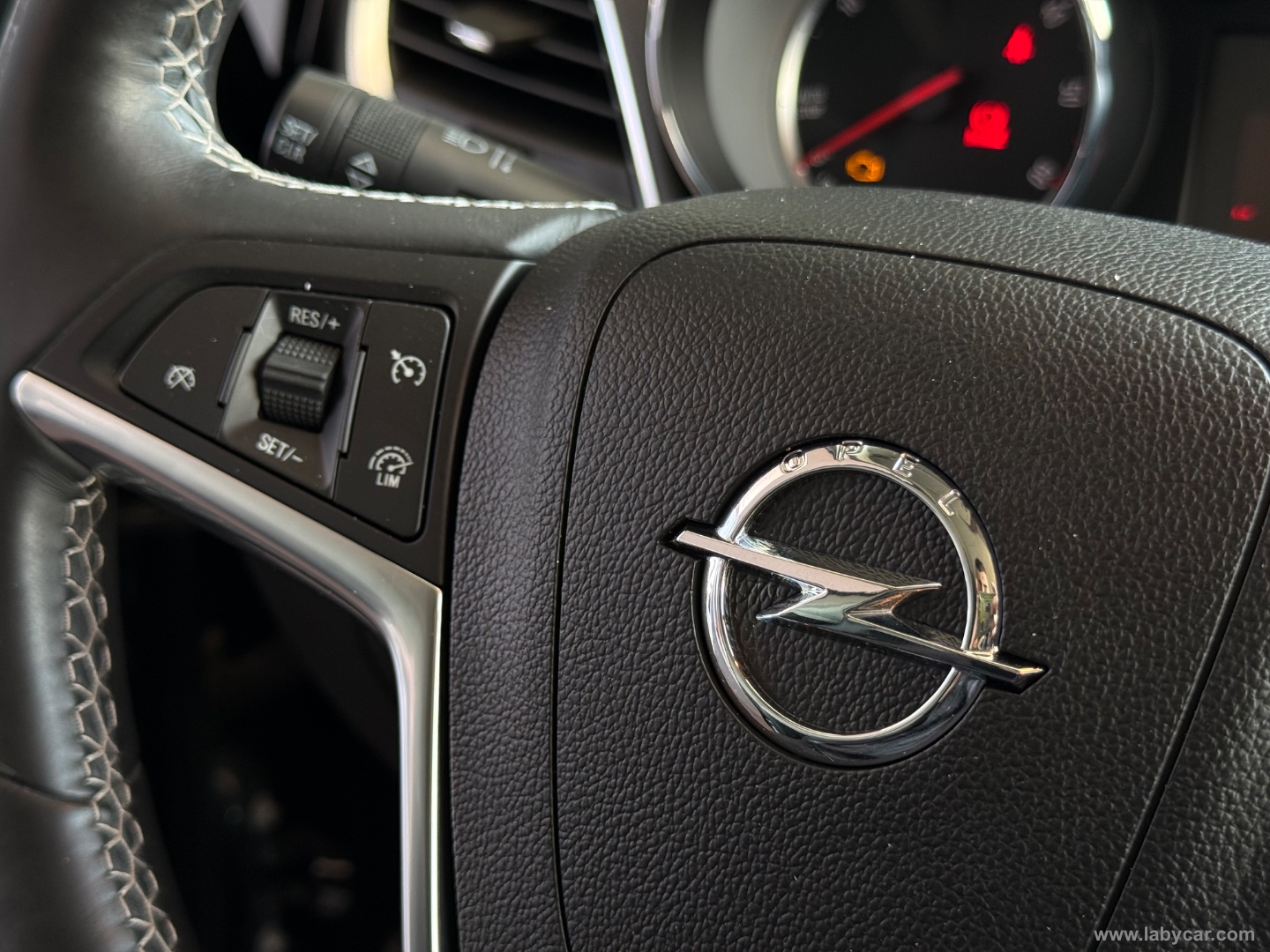 Mokka 1.7 CDTI Ecotec 130 4x2 S&S Cosmo - immagine 12