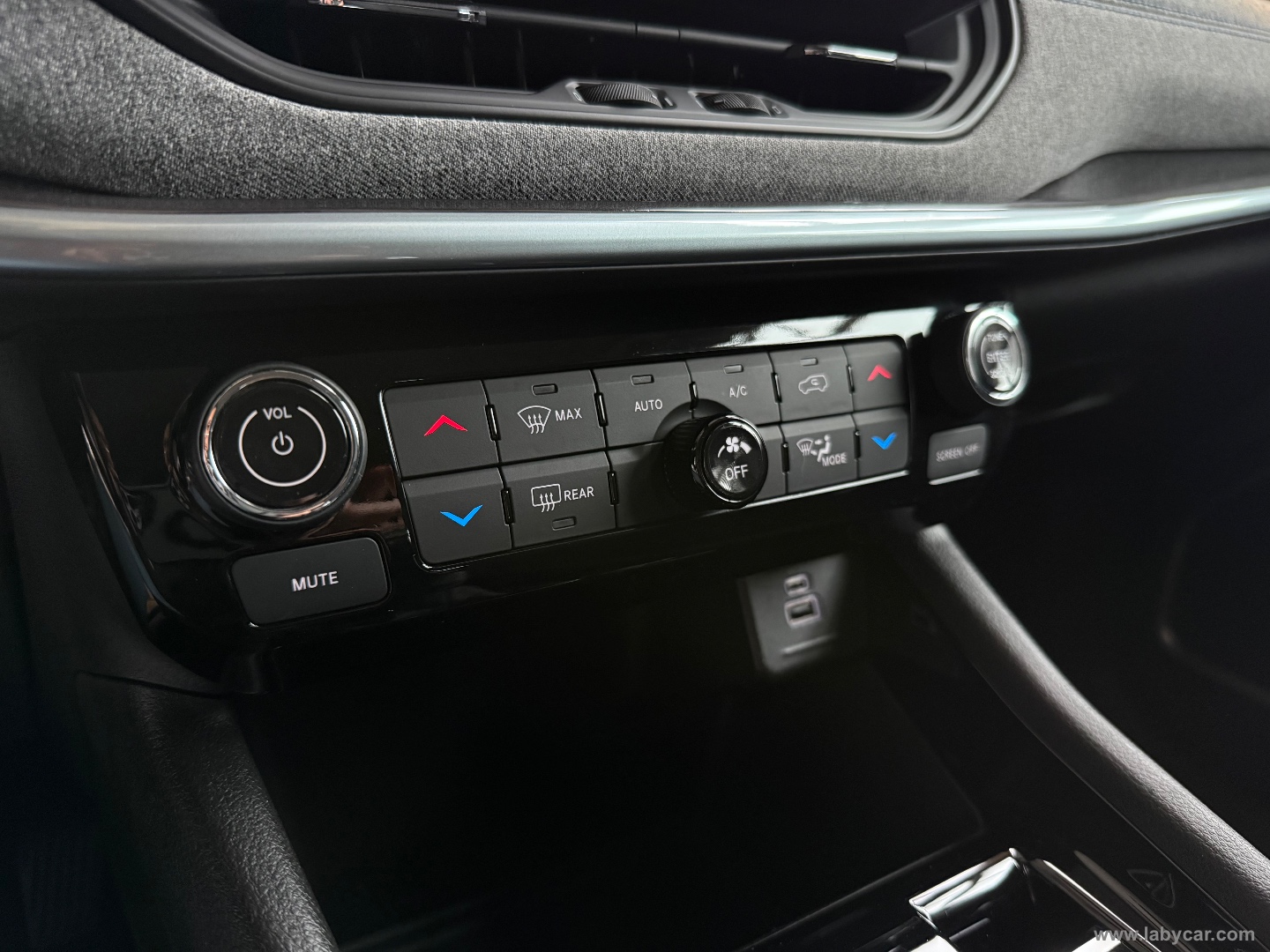 Compass 1.6 Mjt II 2WD Business - immagine 12