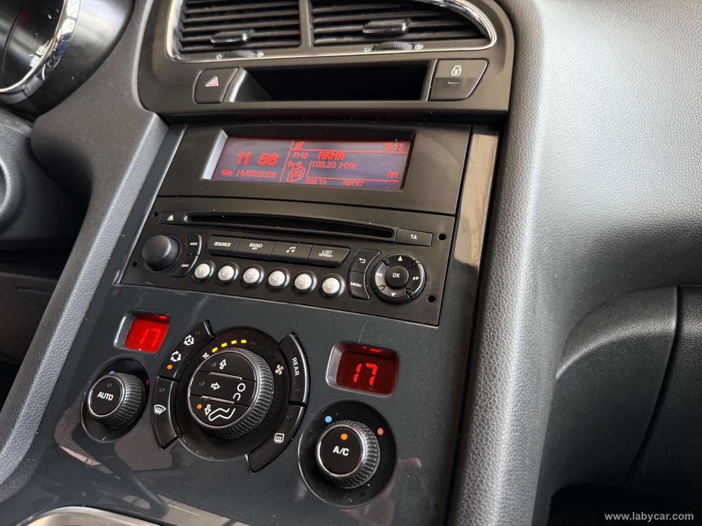 5008 1.6 HDi 115 CV Active - immagine 12