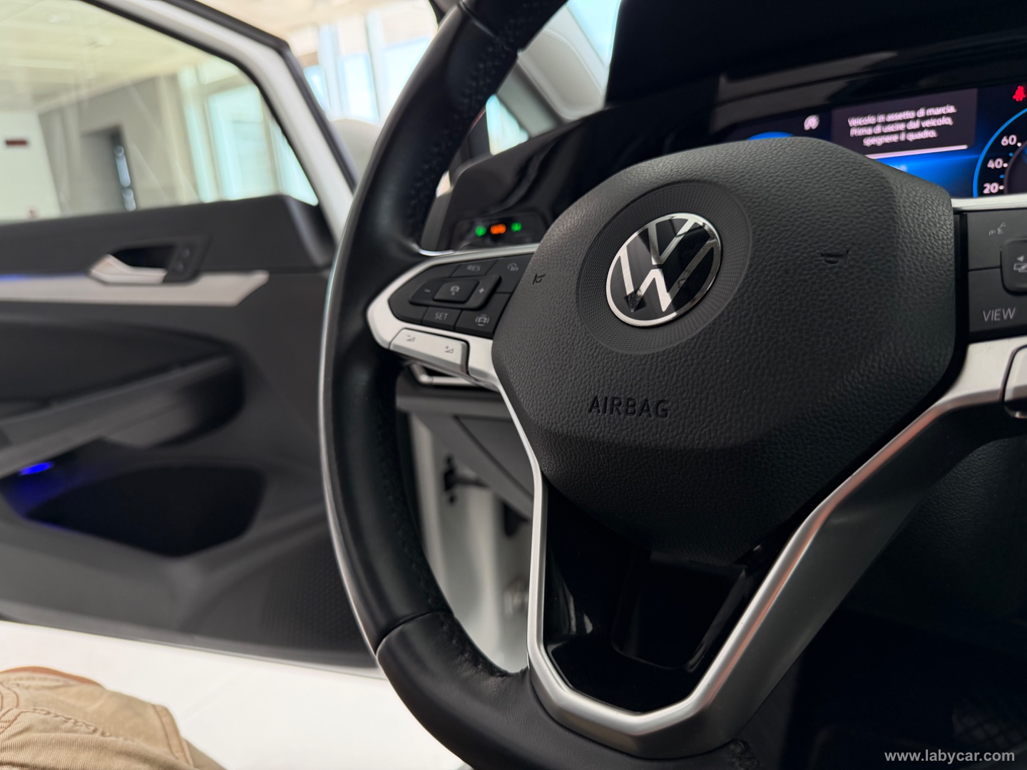 Golf 1.0 eTSI EVO DSG Life - immagine 12