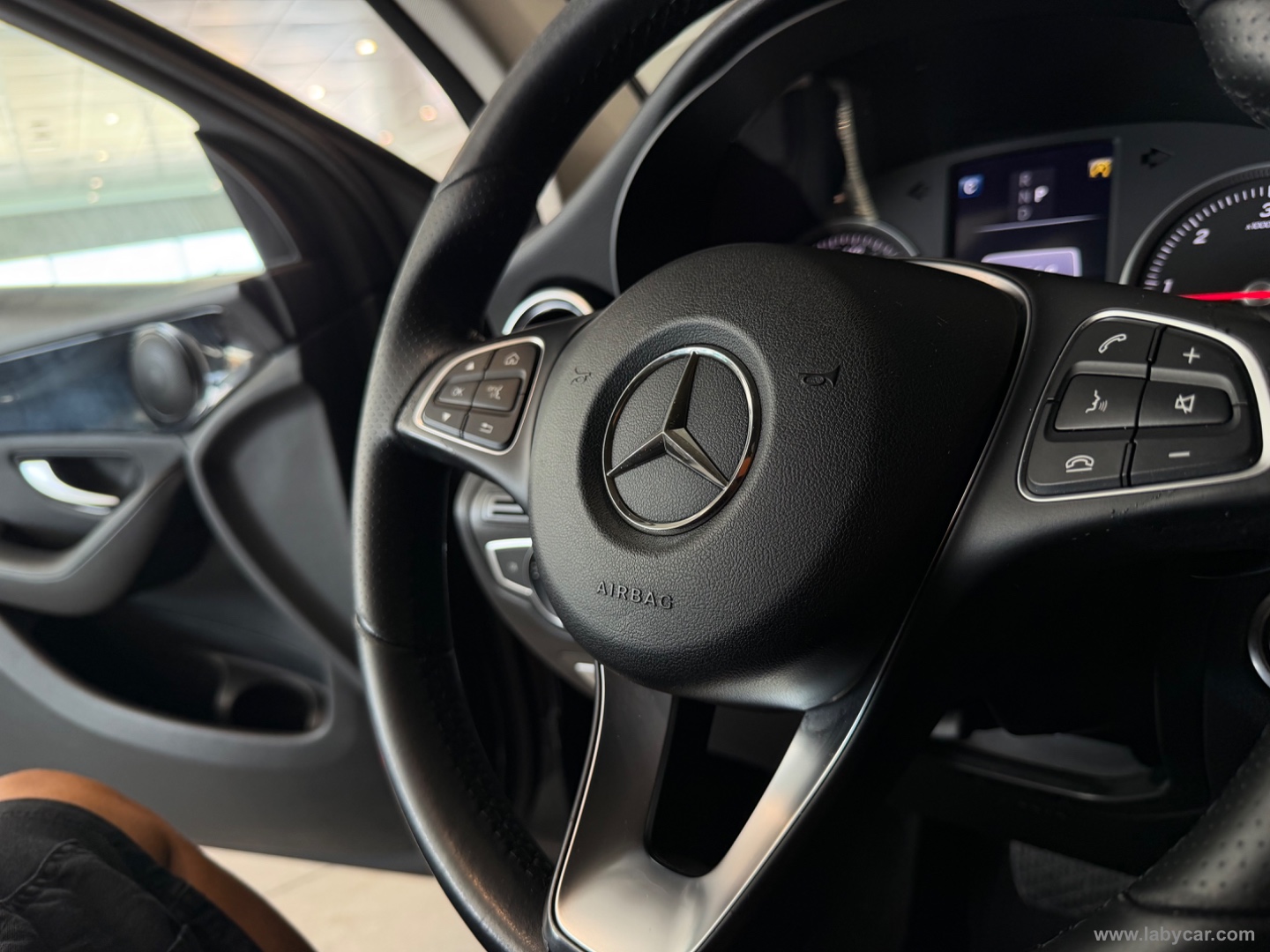 GLC 250 d 4Matic Exclusive - immagine 12