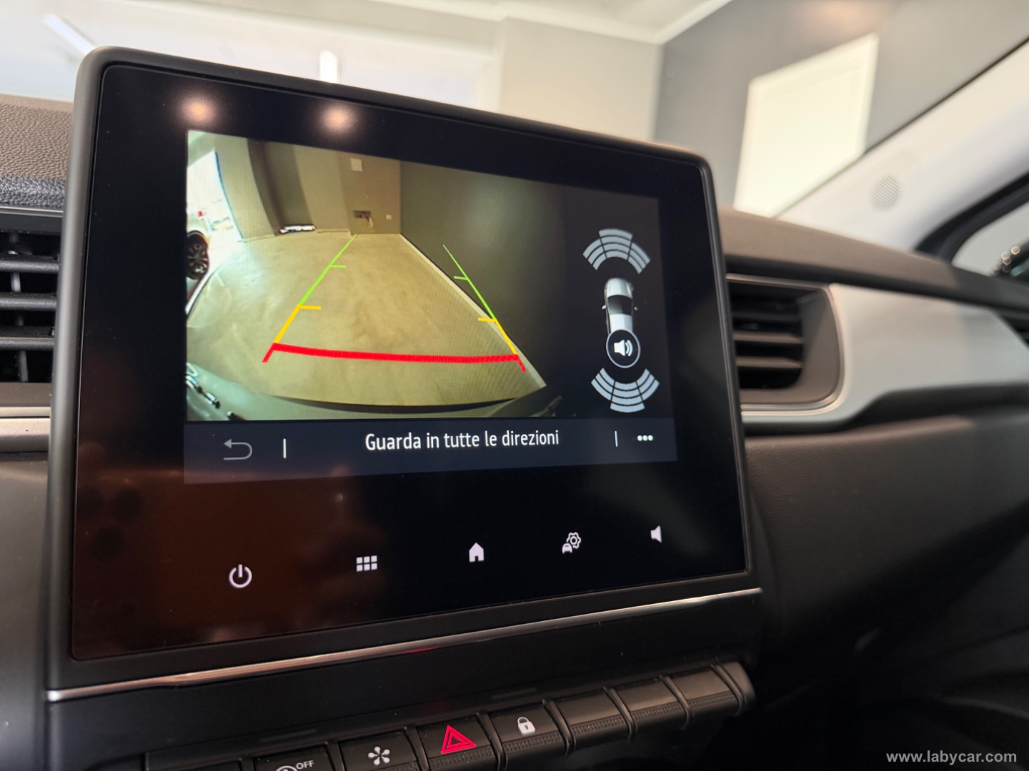 Captur TCe 12V 90 CV Zen - immagine 12