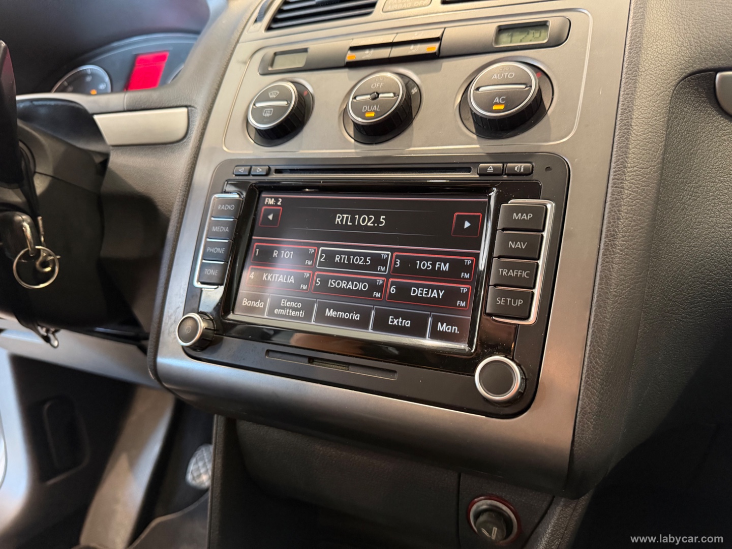 Touran 1.9 TDI 105CV DPF Conceptline - immagine 12