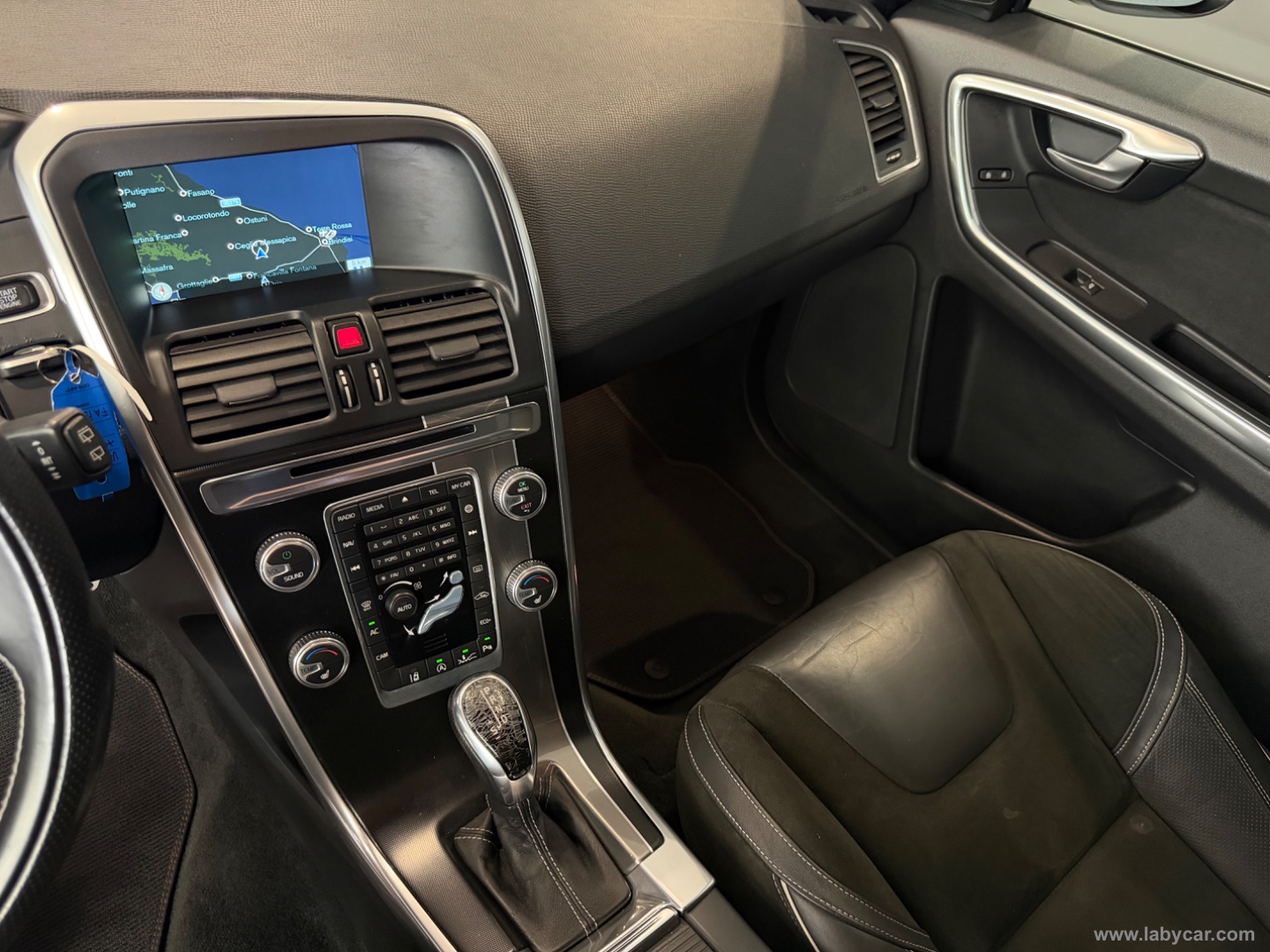 XC60 D4 Geartronic R-design - immagine 12