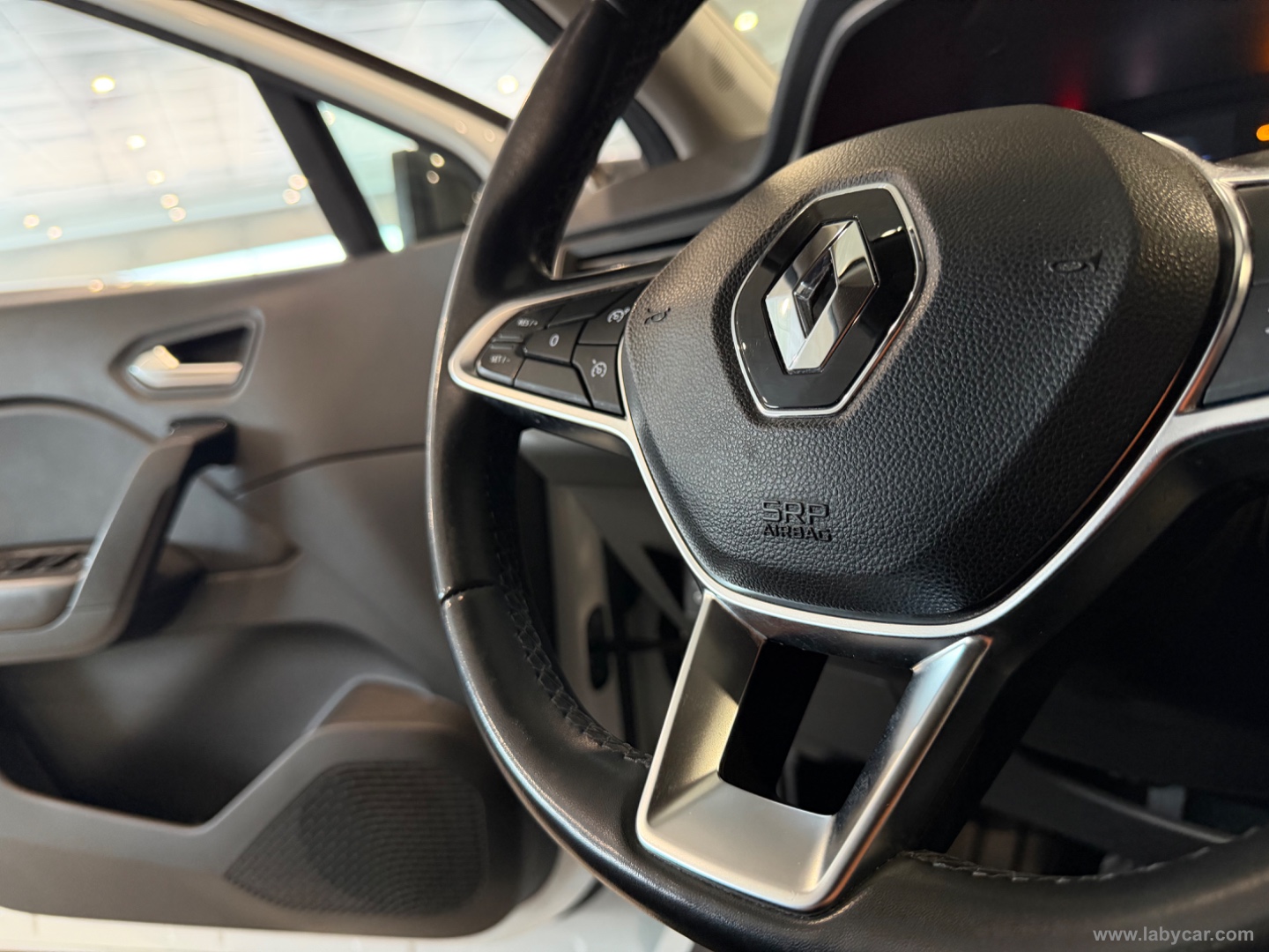 Captur TCe 12V 100 CV GPL FAP Business - immagine 12