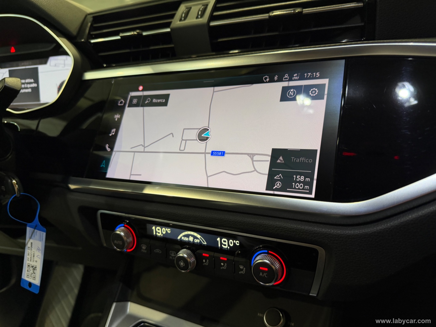 Q3 SPB 40 TDI qu- S tr. Business Plus - immagine 12