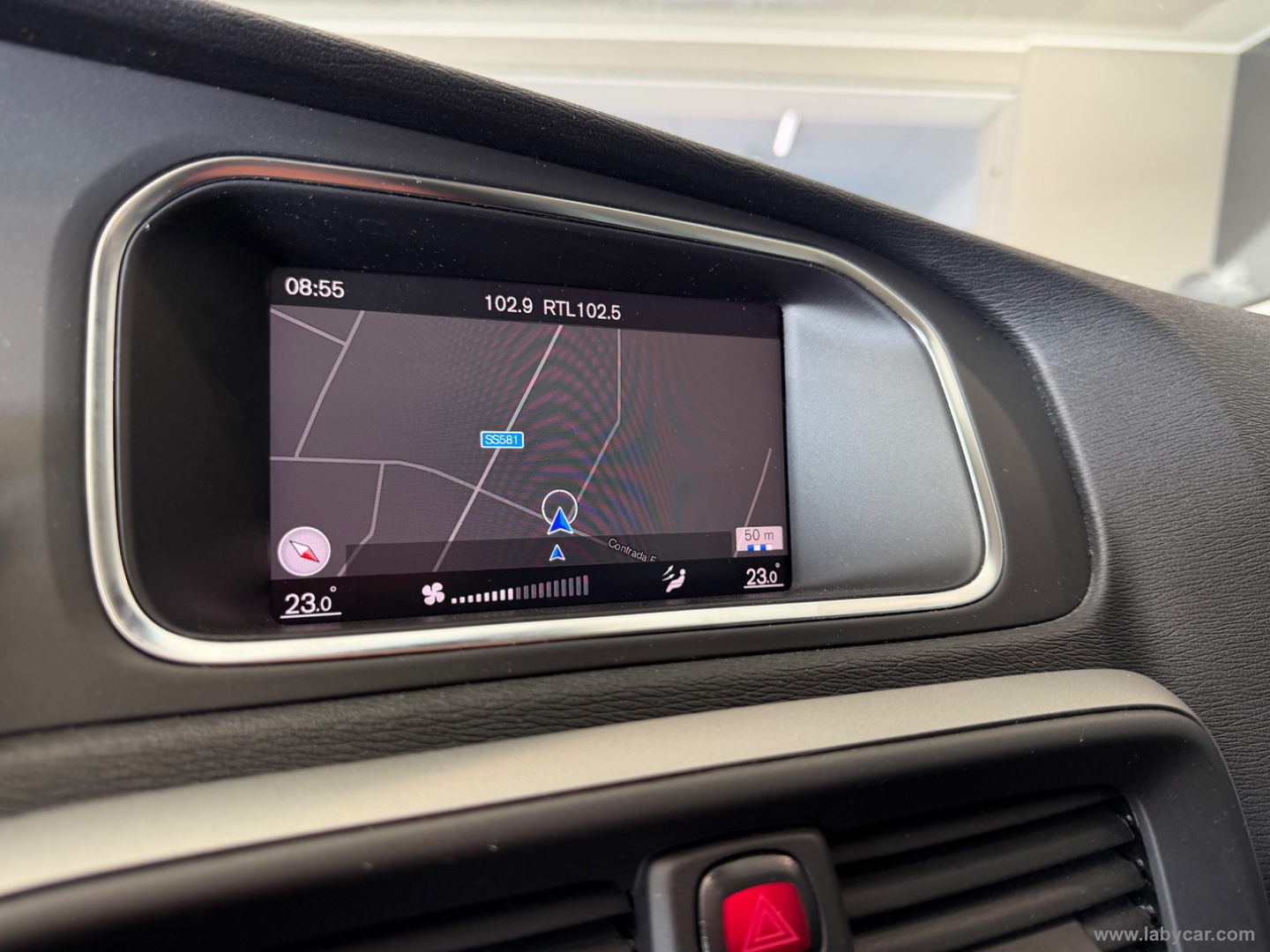 V40 D2 Business - immagine 12